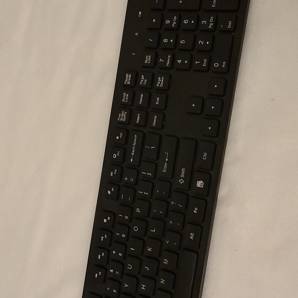 Wireless Keyboard Model: G9300 - Picture 13 of 13